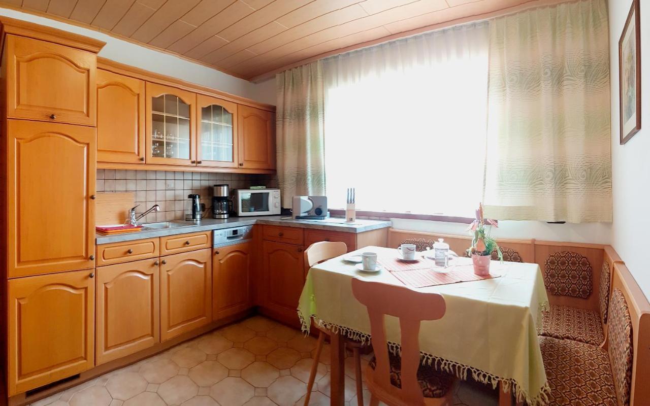 Bungalow & Apartments "Am Deber" Velden - Augsdorf فيلدين ام ورثرسي المظهر الخارجي الصورة